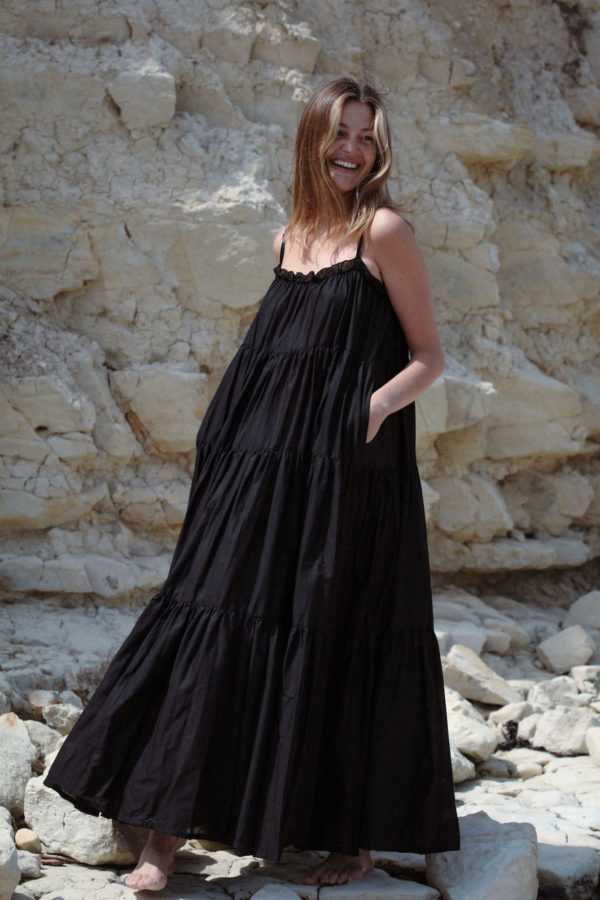 Robe Isla longue noire